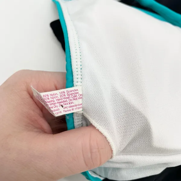 SO One Piece Swimsuit Womens Medium Colorblock‎ Stretch Sporty Minimal Beach - Image 9
