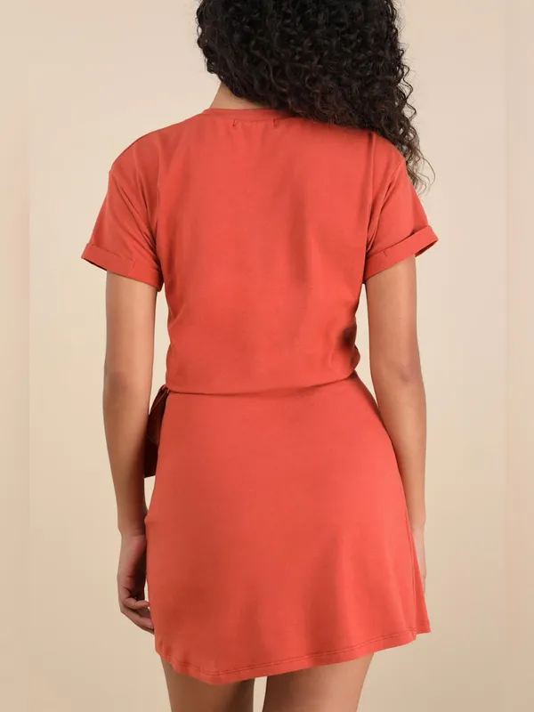 LULU’S Ioana Rust Red Short Sleeve Pleated Faux-Wrap Mini Dress - Image 3