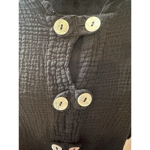 Oh My Gauze Black Cotton Gauze Button Front Oversized Top Boho Lagenlook Resort - Image 4