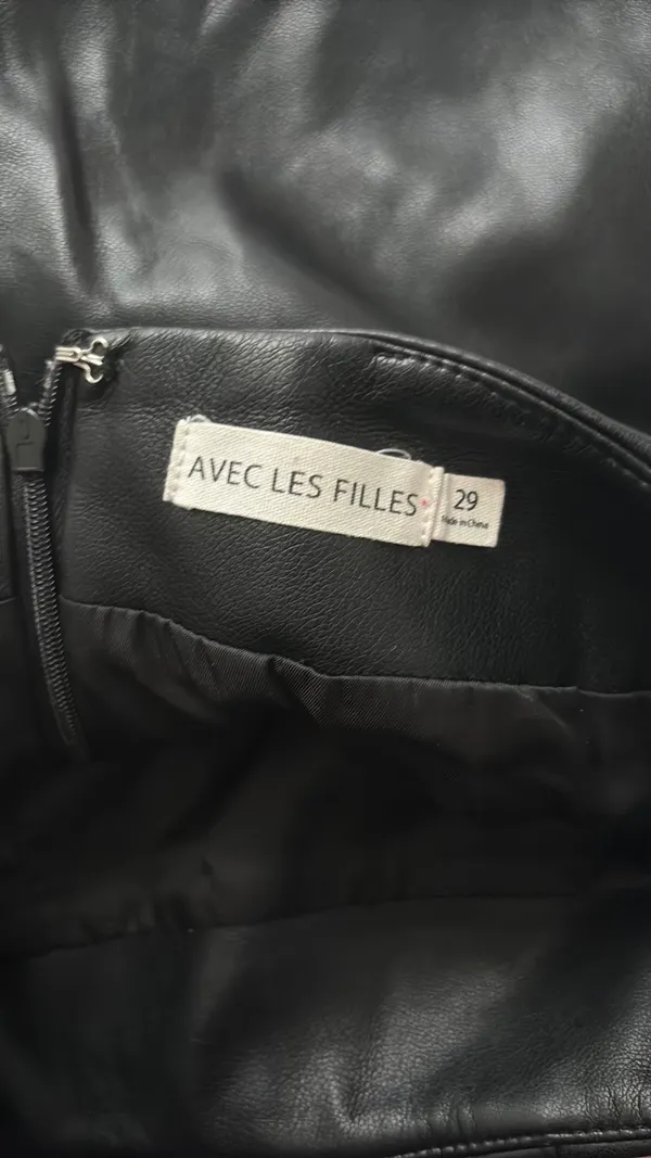 Avec Les Filles Faux Leather Skort - Image 3