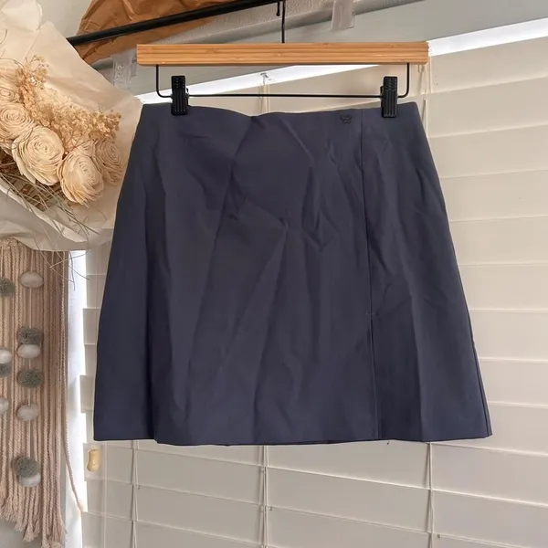 Aritzia Sunday Best Tatiana Mini Skirt Navy Preppy Size 6 NWT - Image 2
