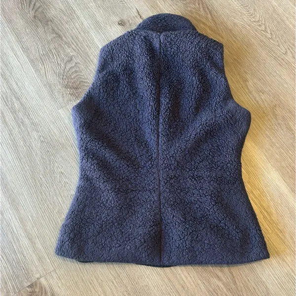 Women’s Patagonia Reversible Los Lobos Vest - Image 5