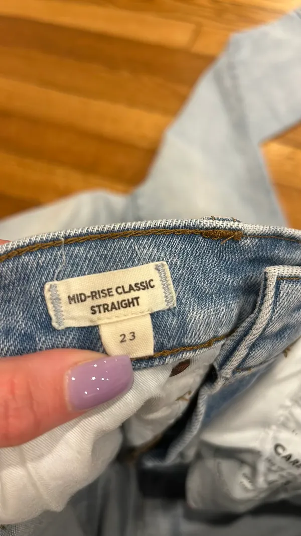 Mid-Rise Classic Straight Jean - Image 4