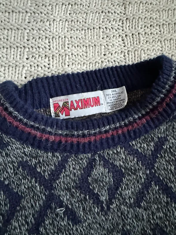 Vintage Sweater Size L - Image 2