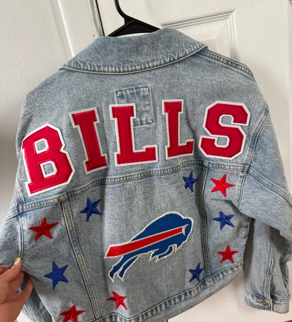 Abercrombie & Fitch Oversized Denim Buffalo Bills Patch Jacket 🦬 - Image 6