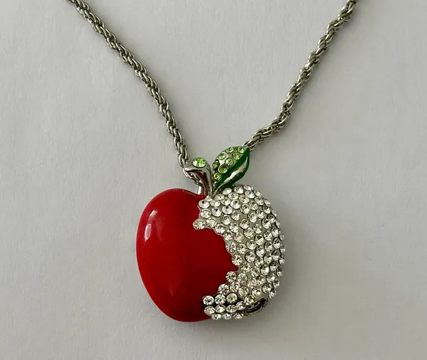 Gorgeous VCLM Rhinestone & Enamel Apple Pendant Necklace W A Silver Tone Chain - Image 5