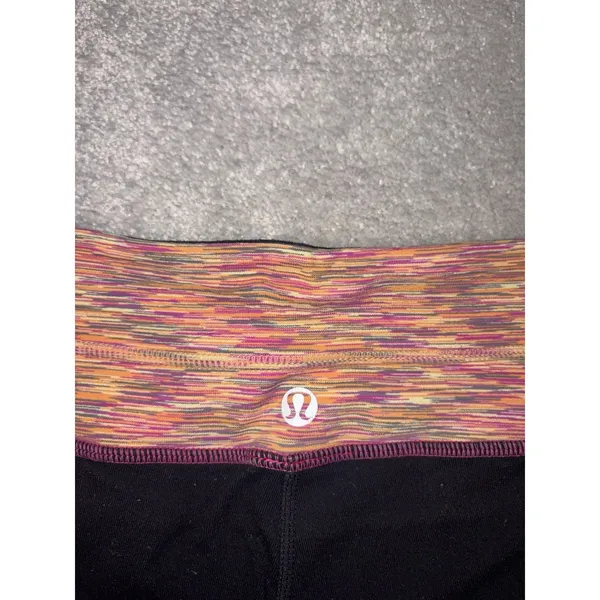 Lululemon Groove Pant Size 6 Black Magnum Dew Berry Flare Yoga - Image 4