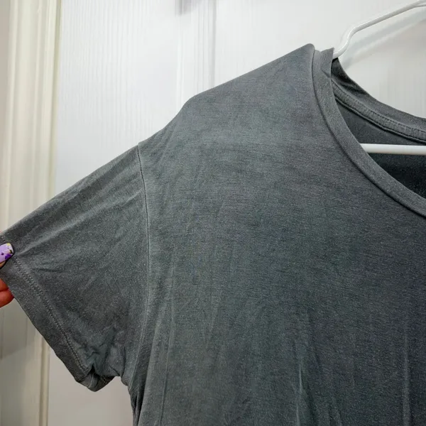 American Eagle gray soft & sexy lightweight stretch cropped pocket shirt small‎ - Image 2