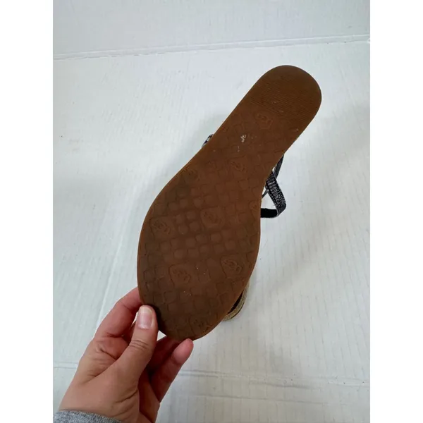 UGG Brown Grey Leather Thong Sandals Womens 8 Casual Summer Flat Beachy Shoes - Image 5