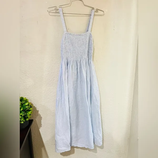 J.Crew Smocked beach dress in linen-cotton blend stripe size S 14” pit to pit stretchy - Image 8