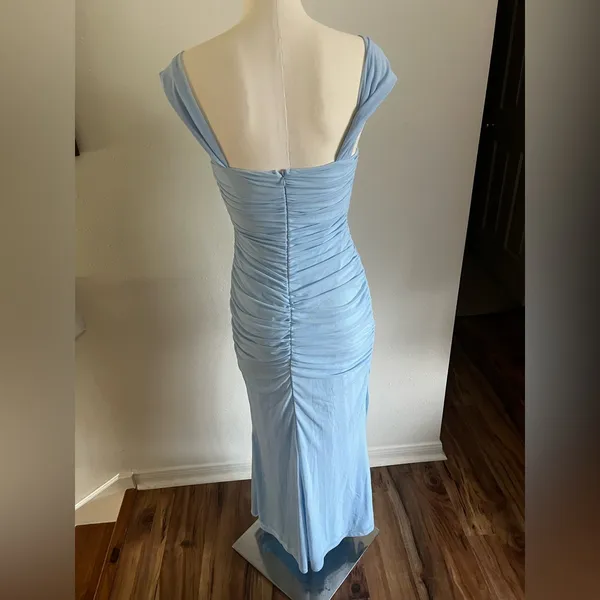 NWT - L - MARTHEA - Elegant Light Blue Off-Shoulder gown Dress - Image 4