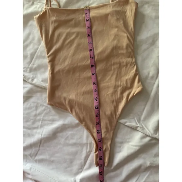 QINSEN Tan Nude Square Neck Bodysuit XS Adjustable Straps Thong Back‎ Stretch - Image 4