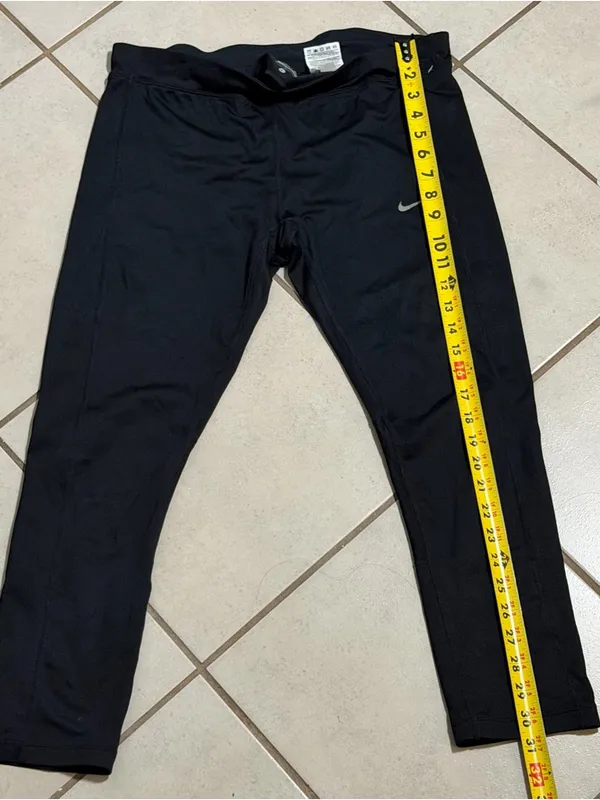 Nike Dri-Fit Women Black Athletic Performance‎ Capri Leggings size L - Image 7