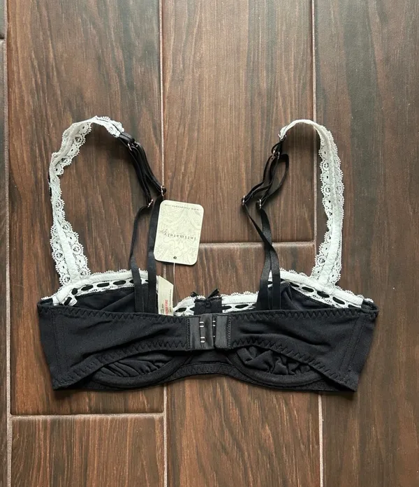 NWT Free People Intimately Bra So Sweet Balconette Black/White Trim 34D MSRP$48 - Image 4