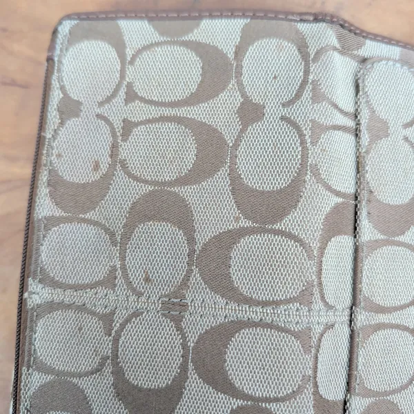 Coach Trifold Ladies Long Wallet - Image 5