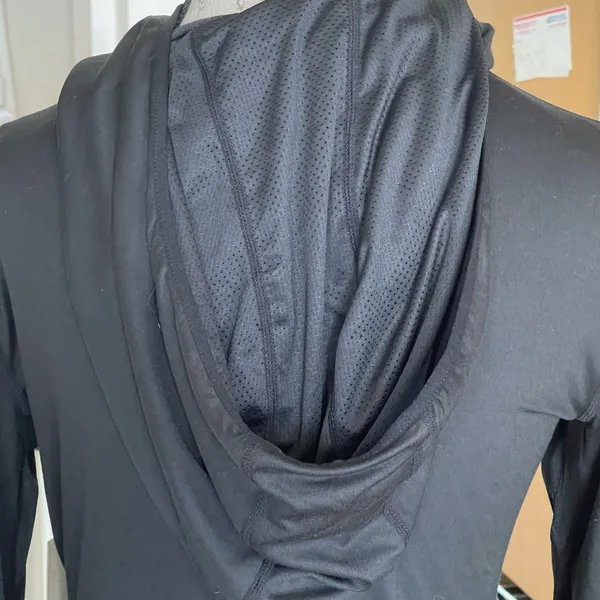 Mono B hoodie Top long Sleeve Black Medium - Image 6