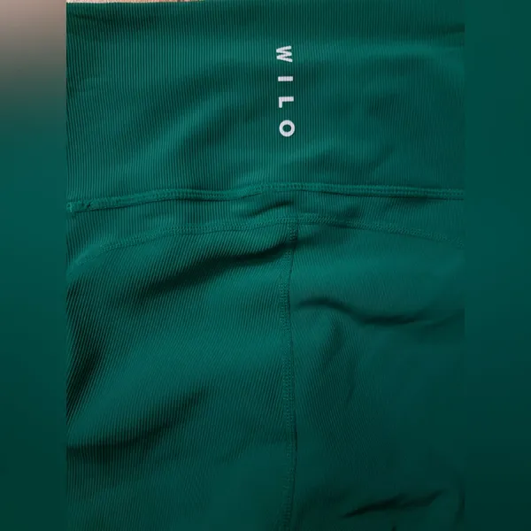 Wilo the Label Green Ribbed High Rise 7/8 Leggings - Image 4