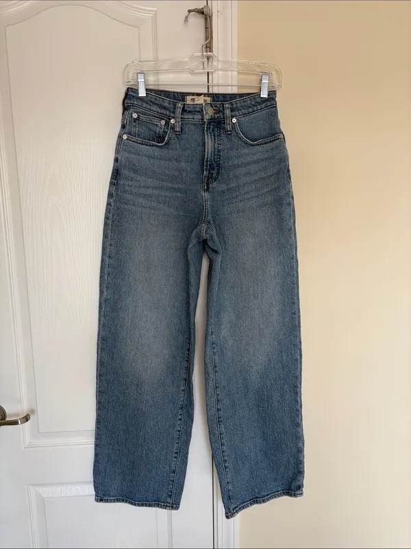Madewell The Curvy Perfect Vintage Wide-Leg Jean - Image 4