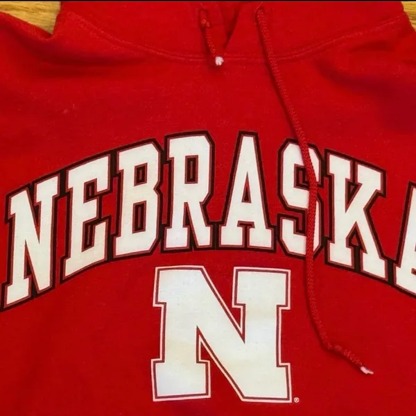 Fanatics Nebraska Red Hoodie Sweatshirt M Huskers Football Athletic - Image 2