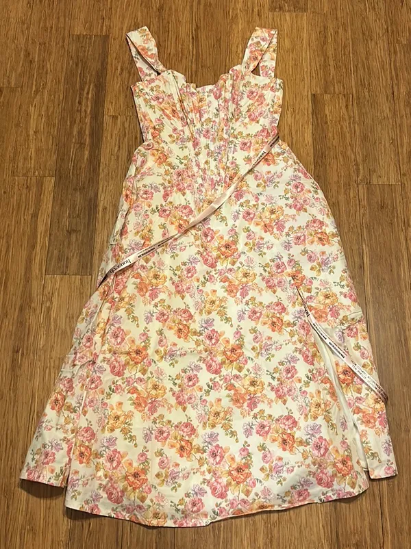 House Of CB Saria Ivory Print Floral Midi Sundress size M - Image 5