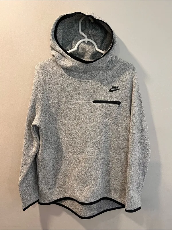 Nike Tech Fleece Heathered Gray Pullover Hoodie Women’s Sweatshirt Size Medium - Image 2