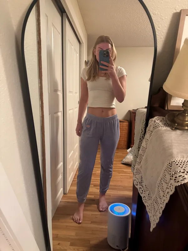 Nike Sweatpants - Image 2