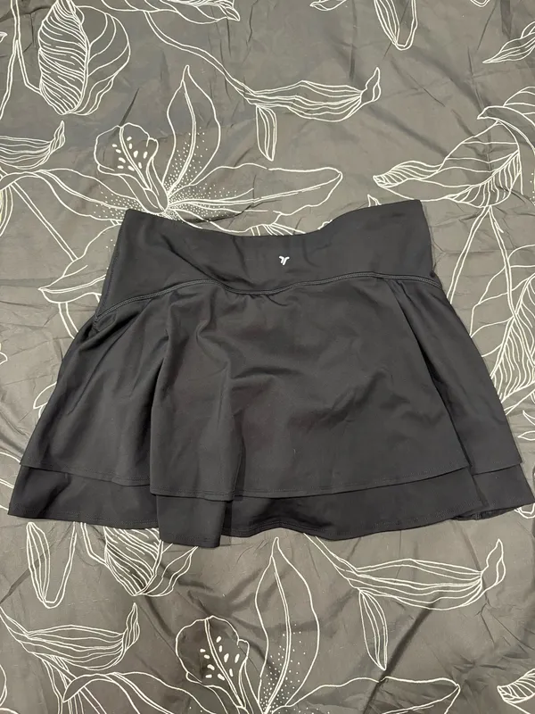 Old Navy Athletic Skirt  - Image 4
