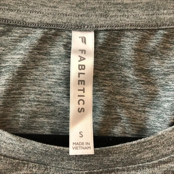 Fabletics Womens Work Out Top Long Sleeve Side Slits Heathered Gray S - Image 4