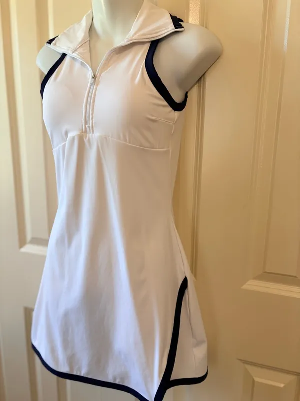 Amazon White and Black Sleeveless Midi Dress with Zip Collar - Image 2