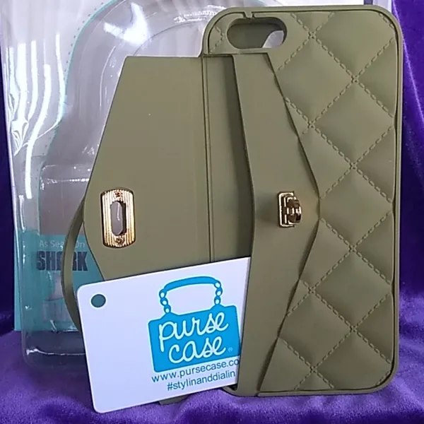 𝅺NIB Pursecase for iPhone 6 Plus - Image 5