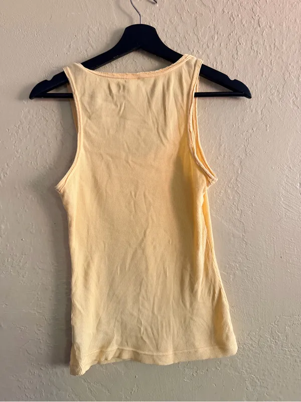 Kavio Ribbed Scoop Neck Tank Top - Pale Yellow - Image 3