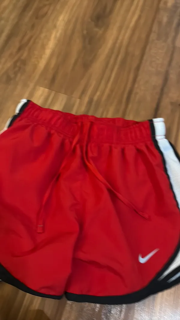 Nike shorts  - Image 3
