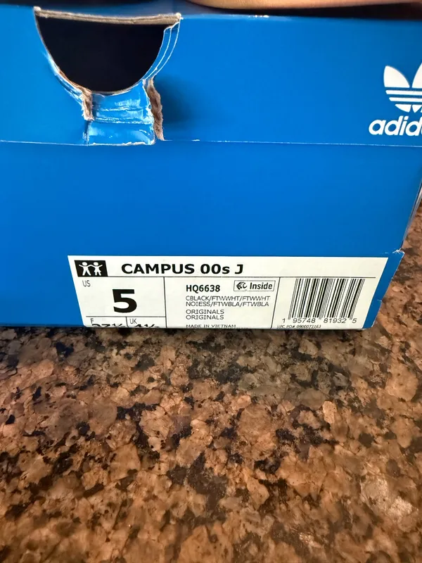 adidas Originals Campus 00s J Sneakers - Black/White, Size 5 big kids - Image 2