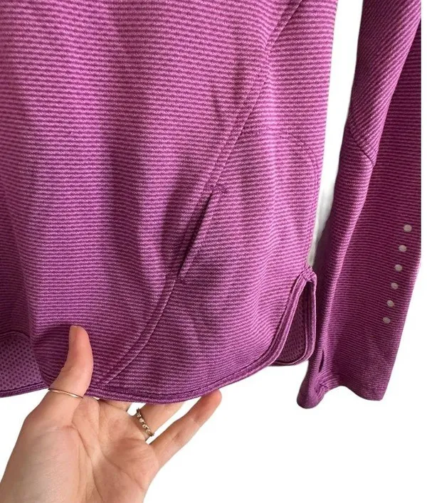 Running Purple Mock Neck Long Sleeve Active Shirt Size Medium - Image 4