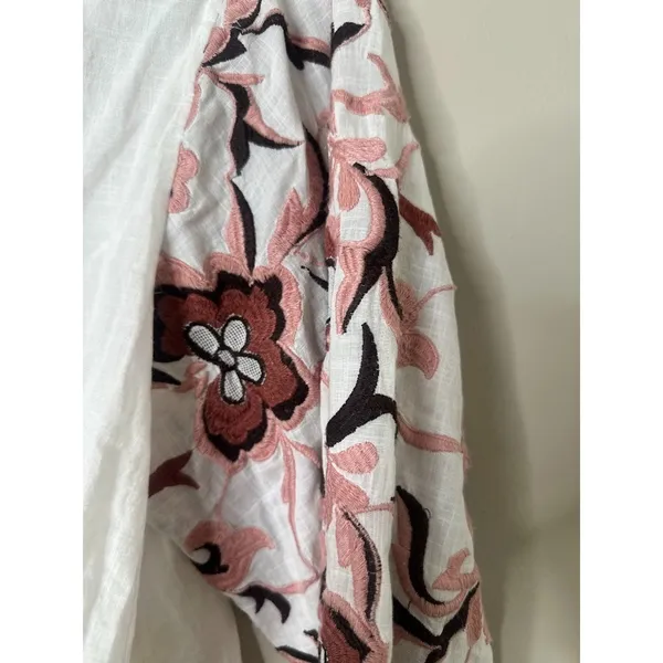 Anthropologie Simona Top‎ Womens XS White Pink Embroidered Floral Puffy Sleeve - Image 4
