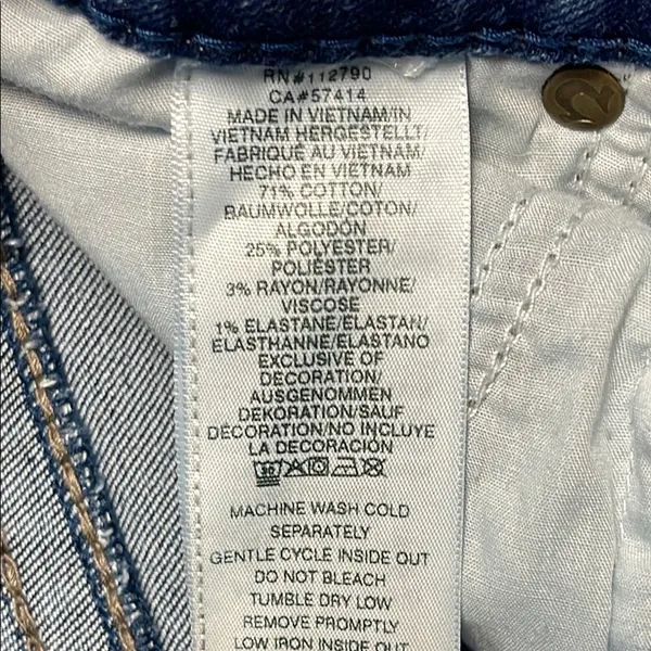 True Religion “Billy” Mid-Rise Women's Straight Leg Jeans - Image 8