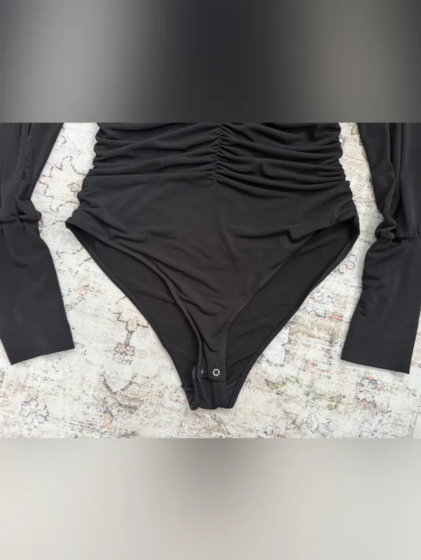 Free People Black Long Sleeve V-Neck Ruched Bodysuit - Image 2
