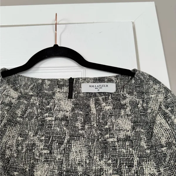 M M LaFleur Etsuko Crackle Pattern Dress With Belt Sophisticated Business Event - Image 2