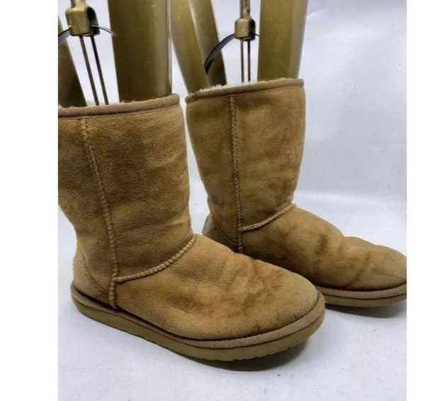 Ugg Australia Tan Classic Bootsbooties Size Us - Image 3