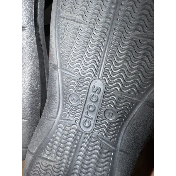 Crocs Swiftwater Women's Size 9 Black Slides Comfort Strappy Flex Beach Water B - Image 4