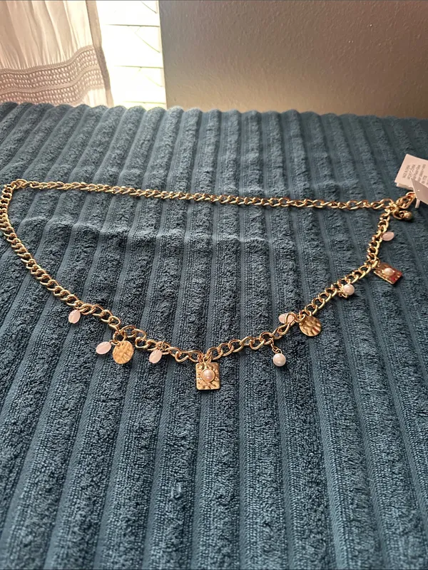 Ladies Gold Charm Chain Belt NWT by a new day - Image 3
