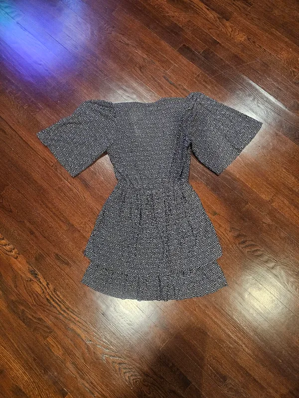 Smocked Square-Neck Mini Dress in Black and White - Image 6
