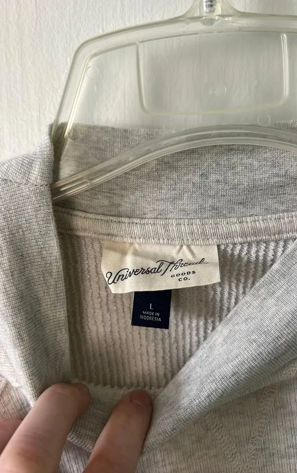 Universal Threads Sweater - Image 2