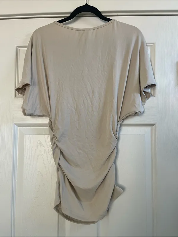 NWT Women’s OGL Short Sleeve Draped Ruched Tee Top Beige Size M - Image 10