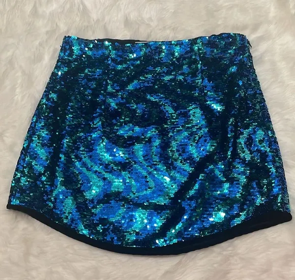 ZARA 💙 Blue Sequin Mini Skirt - Image 2