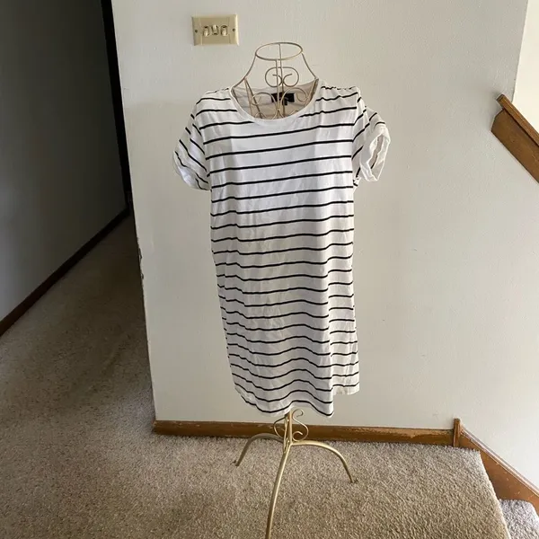 Lulu’s striped tee shirt dress M 95% cotton - Image 2
