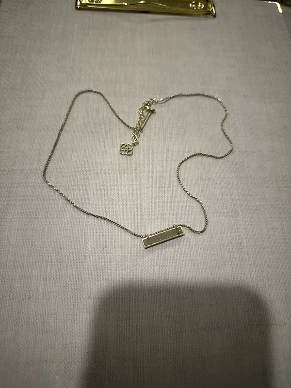Kendra Scott necklace - Image 3