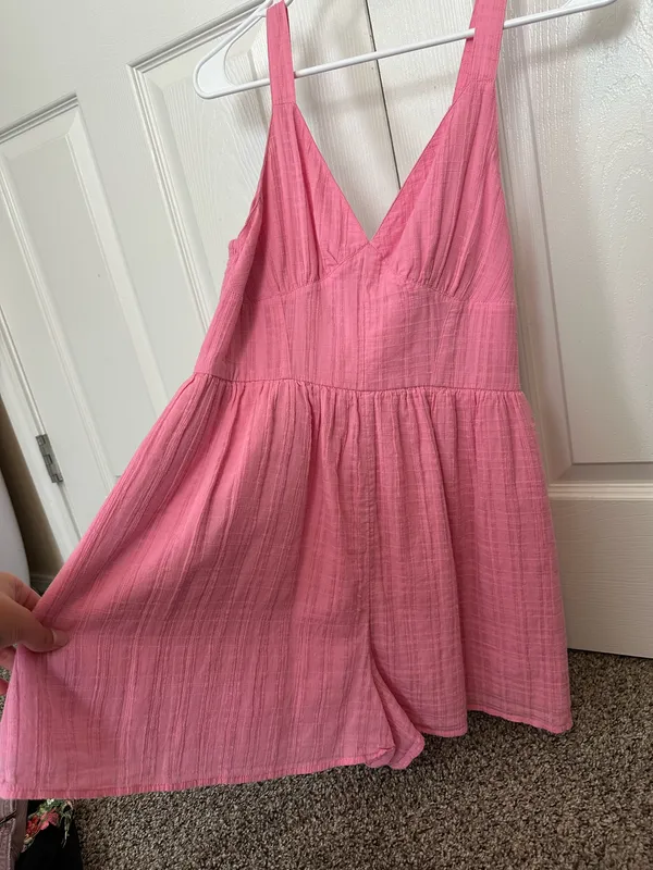 American Eagle Pink Romper - Image 2