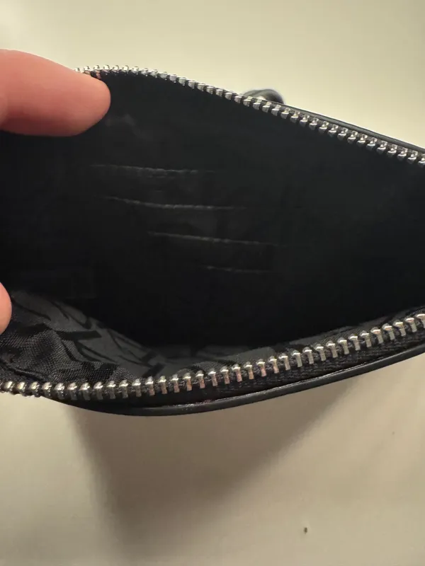 Calvin Klein Wristlet Monogram - Image 2