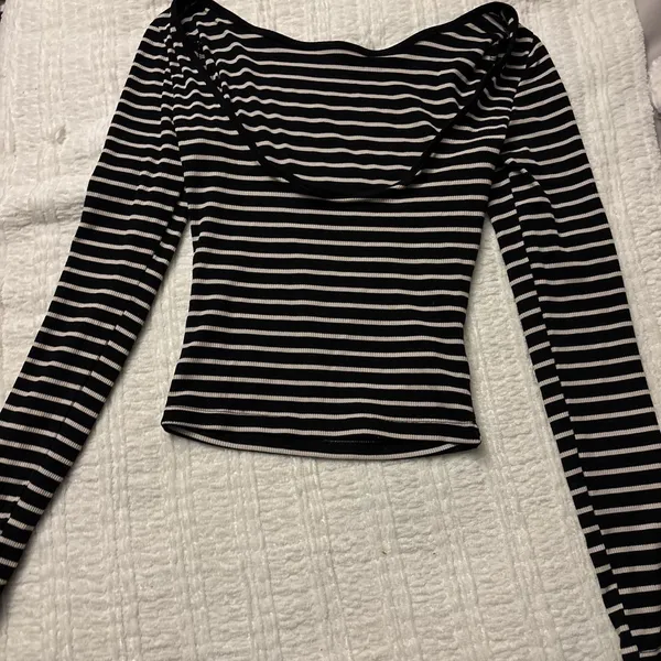 SheIn Striped long sleeve - Image 2